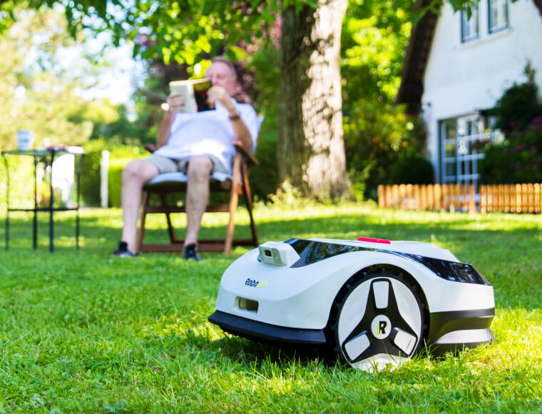 Live Life on Easy Mode with Raccoon 2 SE: The Best Lawn Mower for Seniors & Busy Parents